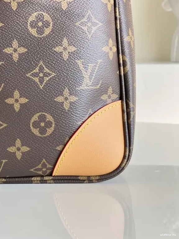 WIS BOULOGNE VUITTON LOUIS 0424